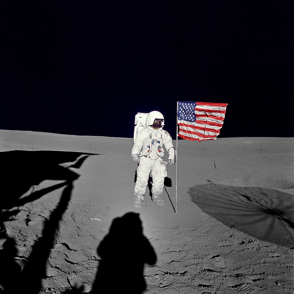 Edgar Mitchell sur la surface lunaire pendant Apollo 14, février 1971, photo NASA