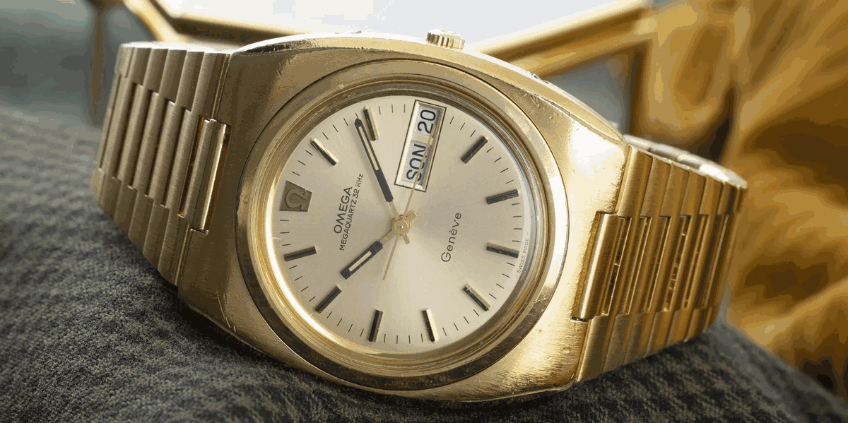 Omega Megaquartz 32 KHz Genève montre quartz vintage or