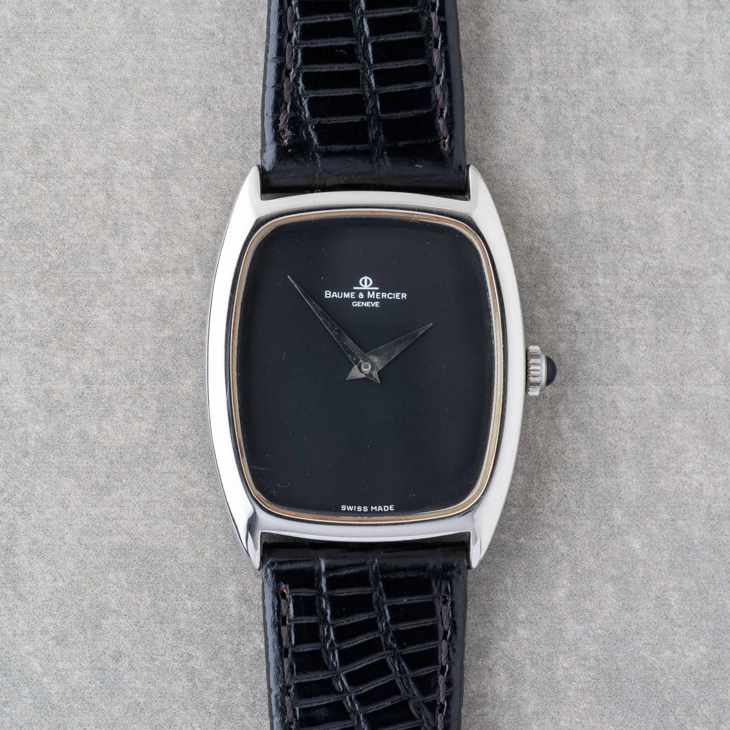 Baume & Mercier 1726 zwarte wijzerplaat gevormde kast